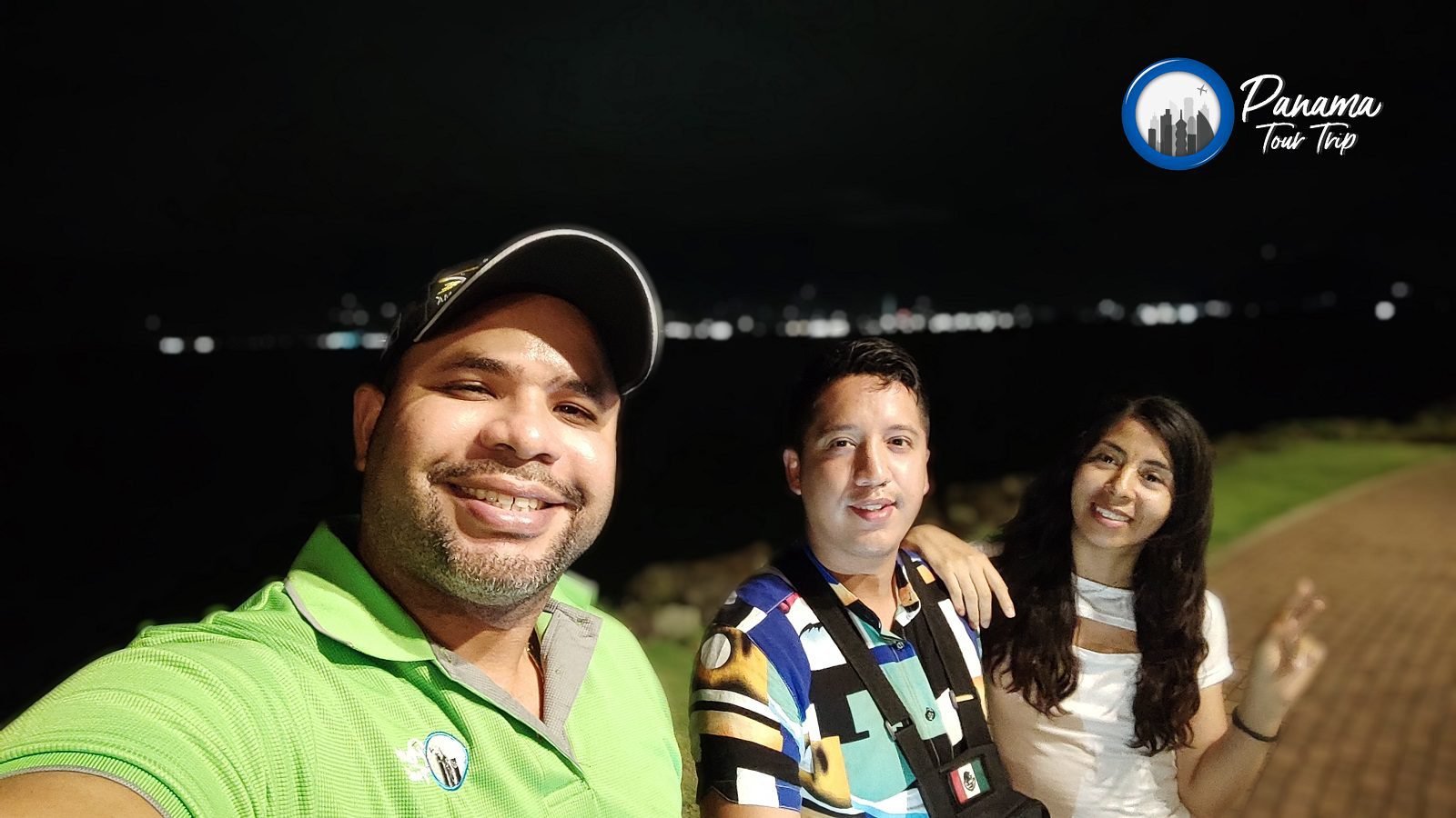 ✅ City tour Nocturno con Daniel y Dariana de México